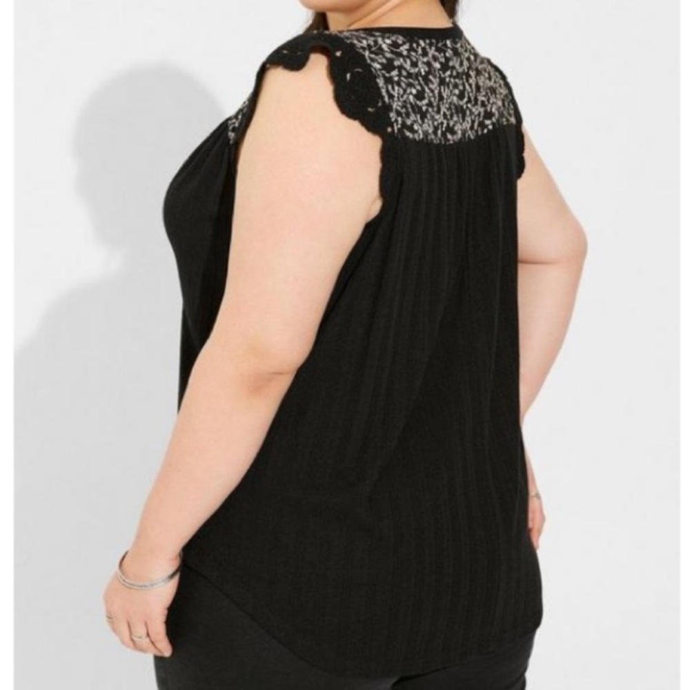 TORRID Top - Picture 3 of 6